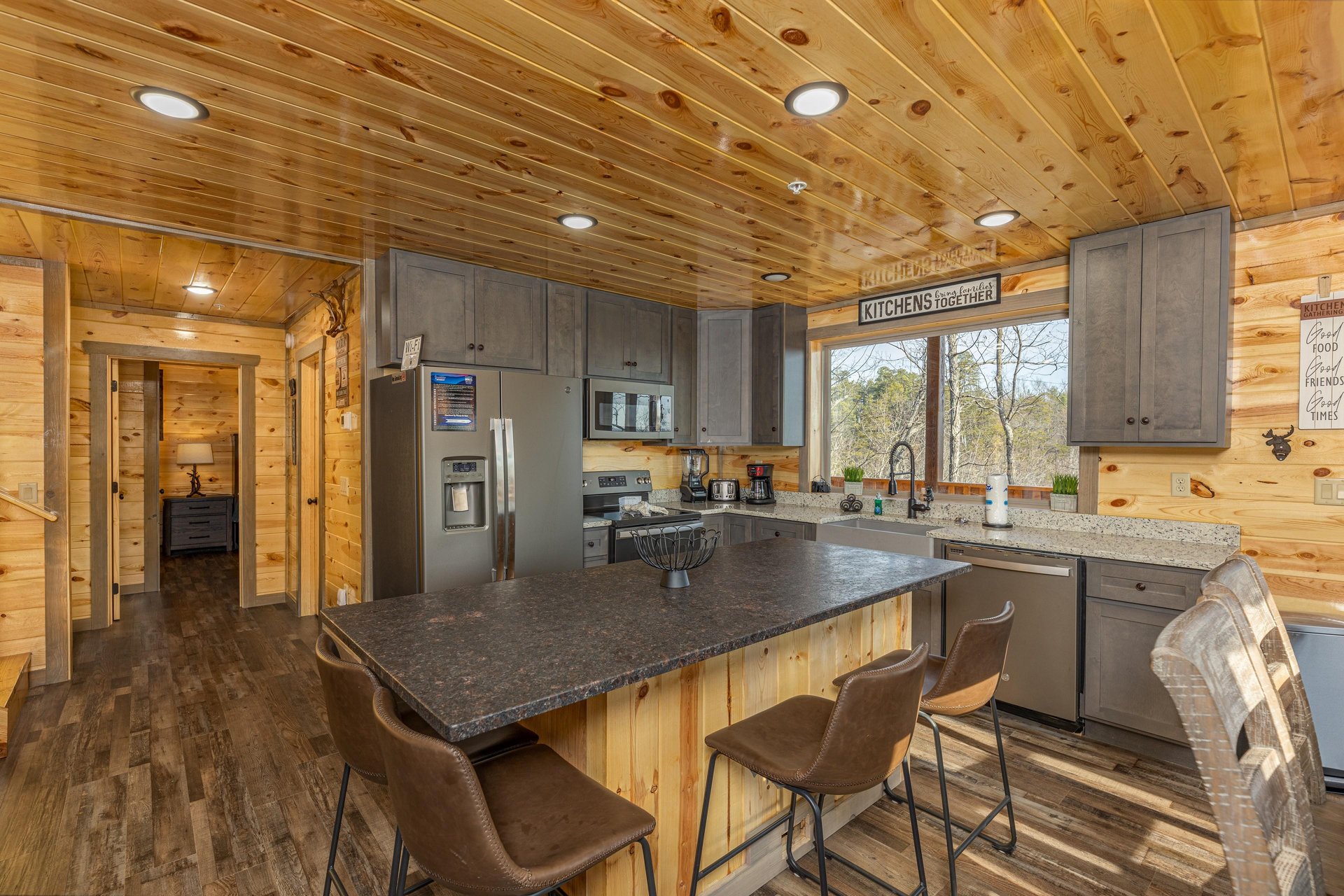 Breakfast bar for three at Everlys Splash, a 4 bedroom cabin rental located in Pigeon Forge