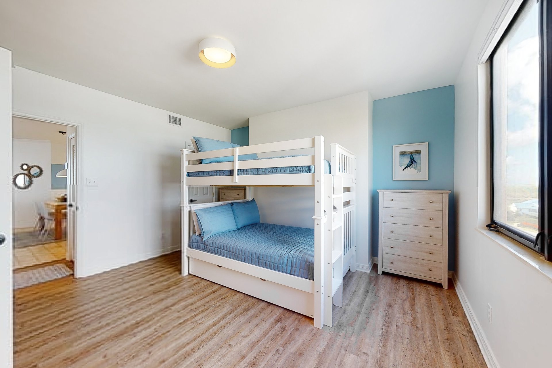 Four Seasons 701E Pier 701 East 16