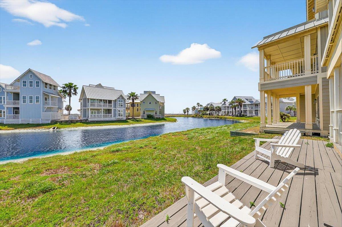 1st Floor, Back Porch