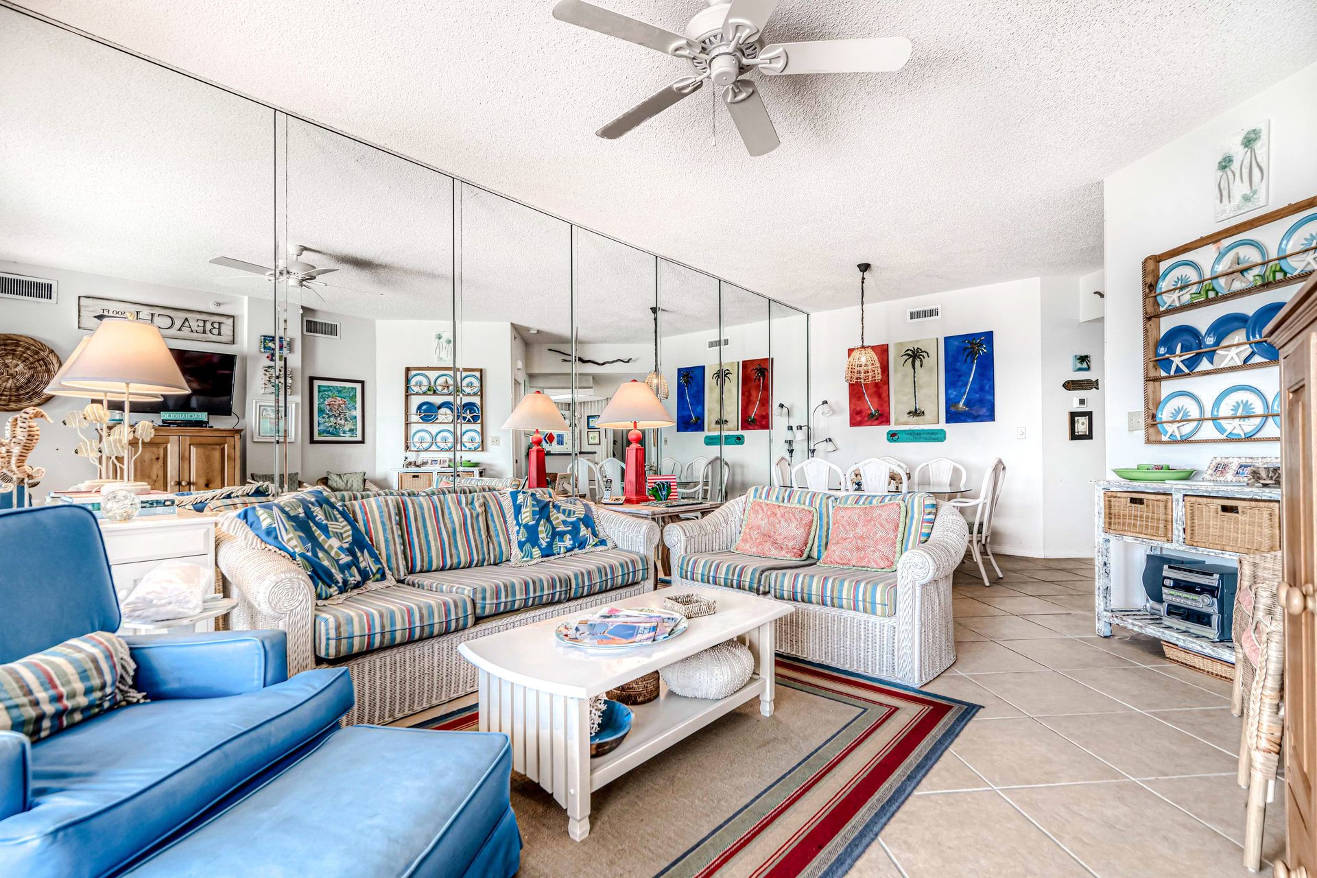 The Palms 714 6