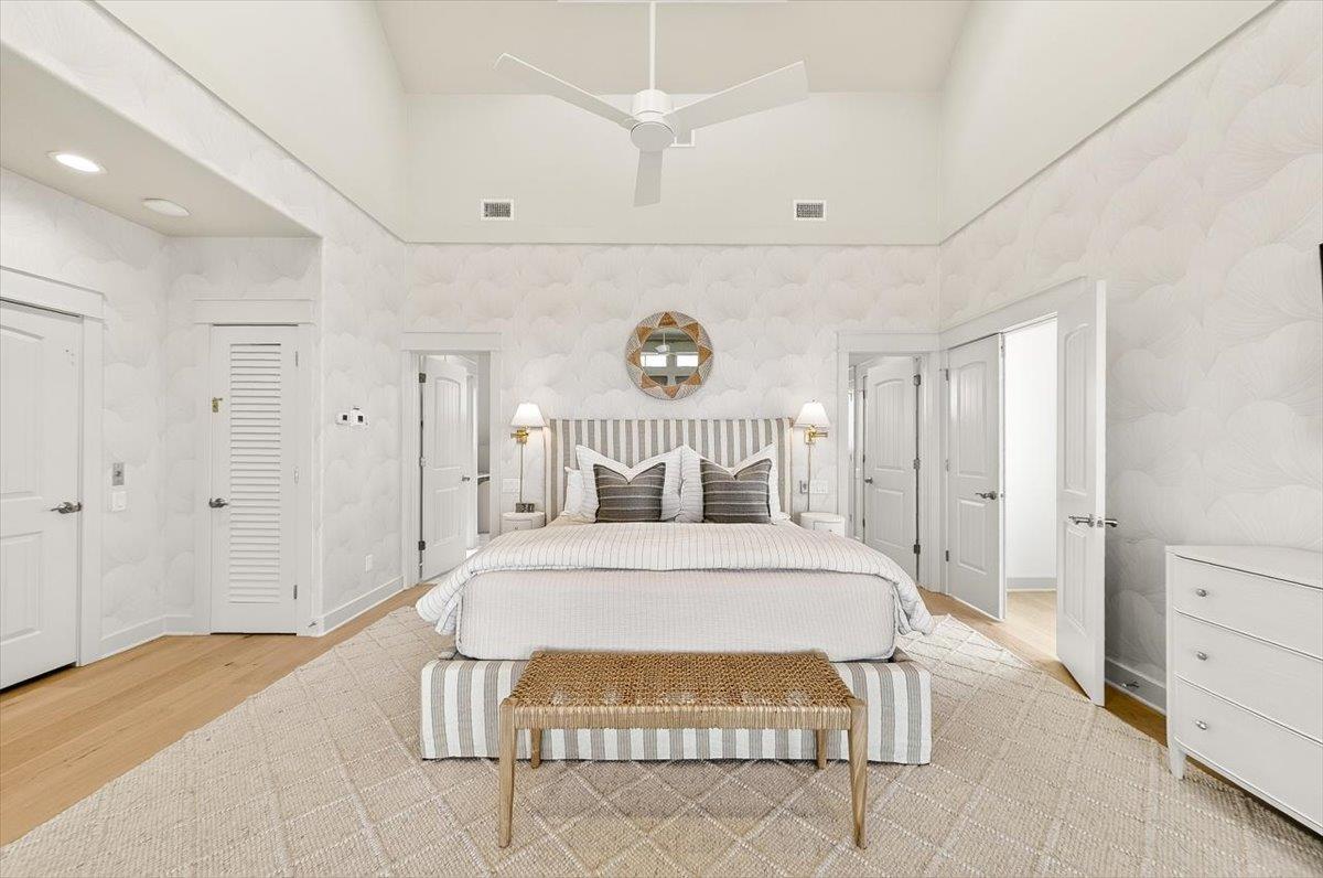 3rd Floor, Primary King Suite