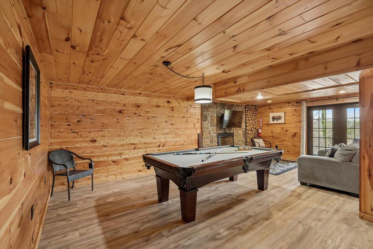 41Rec Room