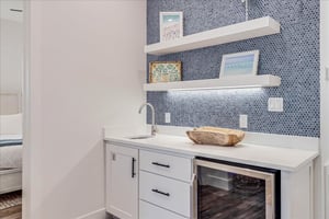 Wet Bar Area, 1st Floor