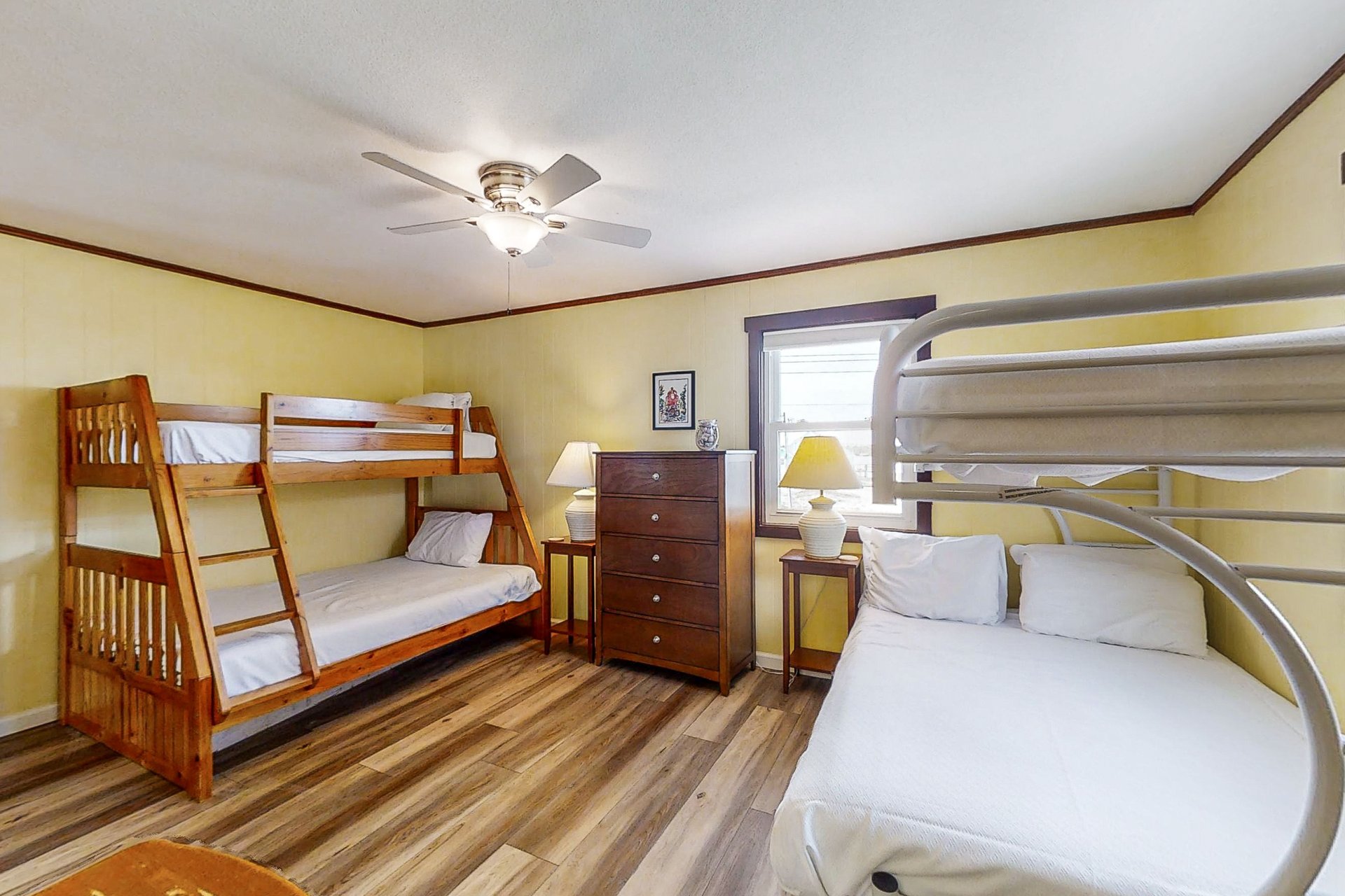 Muldoon Beach House 18