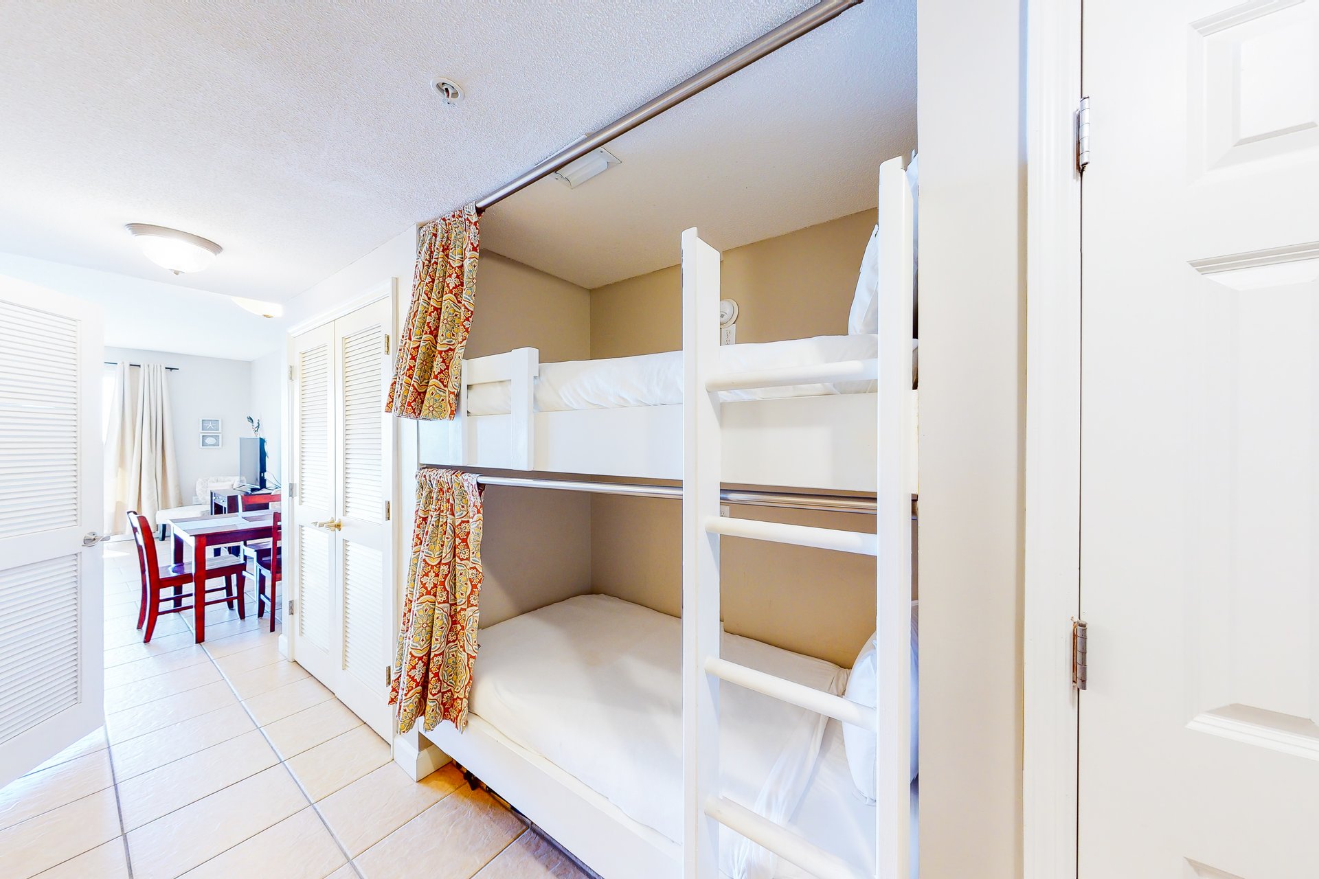Seychelles Beach Resort 2107 9
