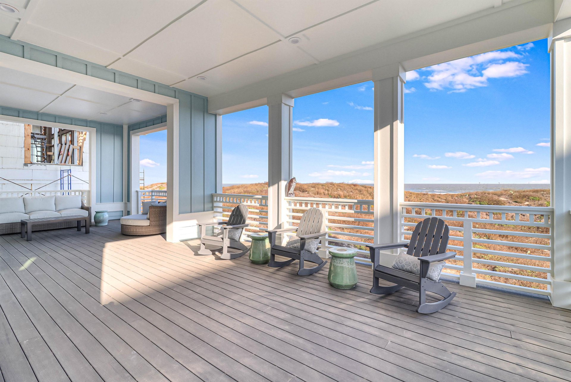 Expansive Gulf View Deck, 2nd Floor