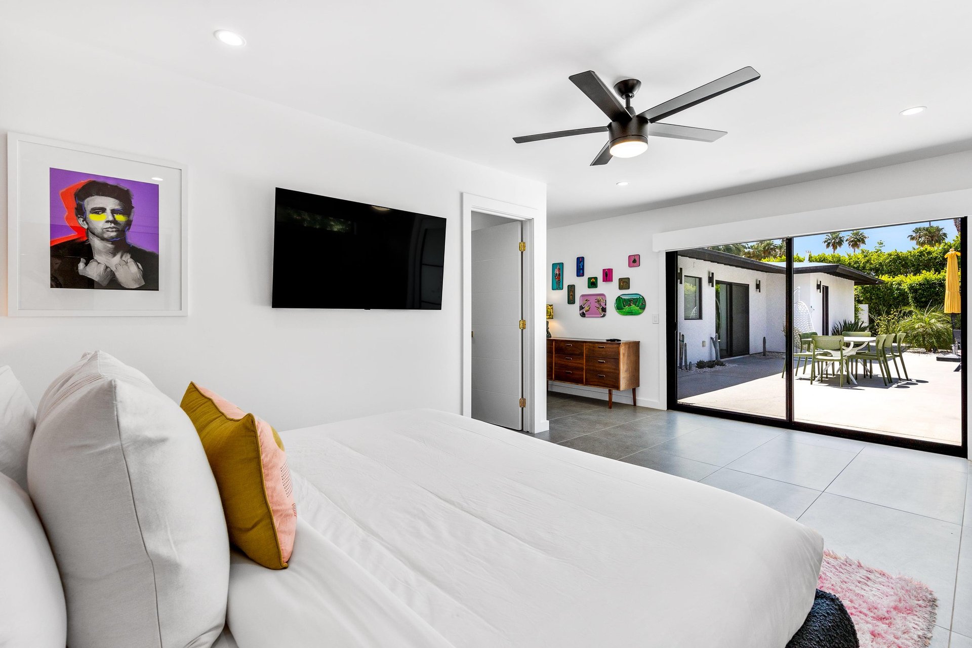 Hotel quality mattresses in every room