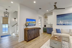 1st Floor Sitting Area