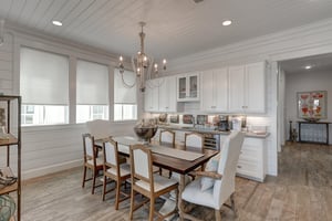 Dining Area with Wet Bar, 2nd Floor