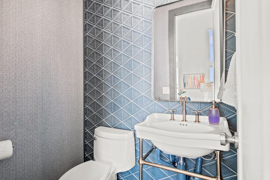 Powder Room, 2nd Floor