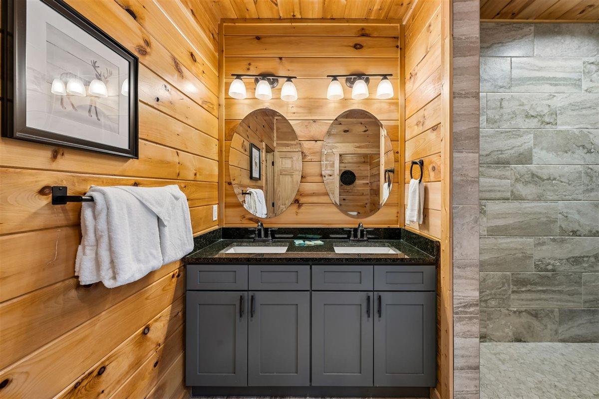 32Shower