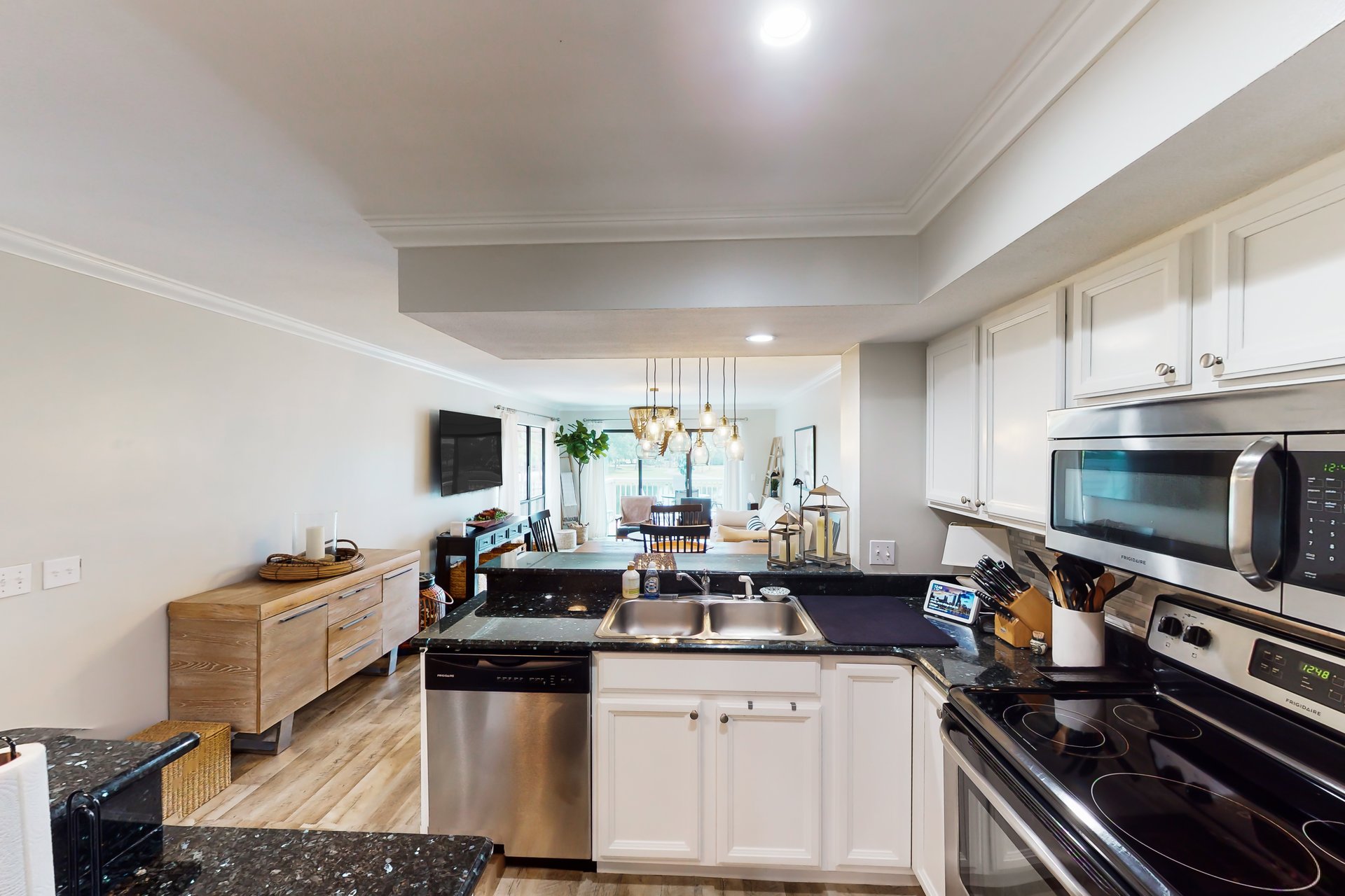 Harbour Point 919 10