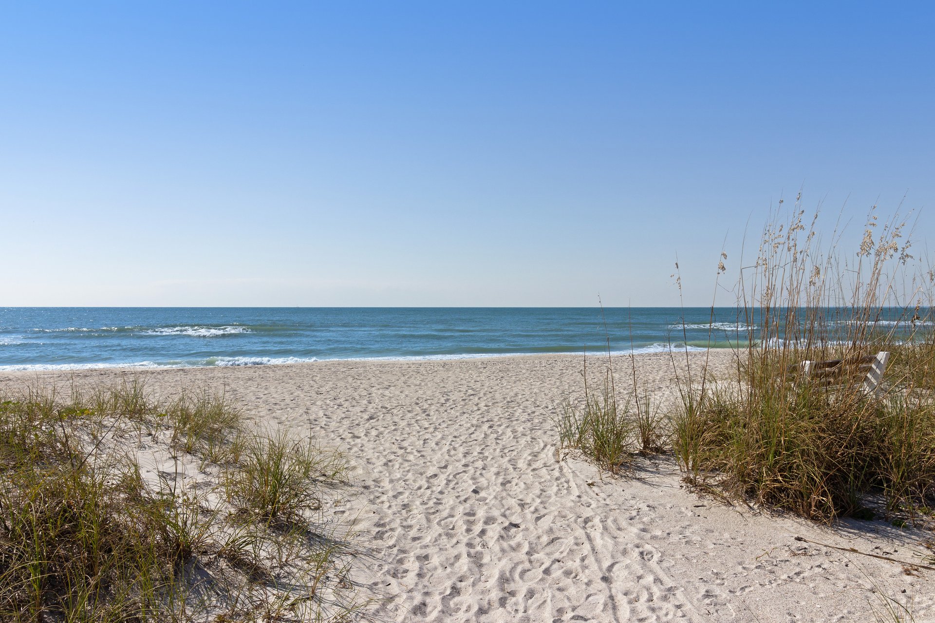 Waters Edge 208 S 15