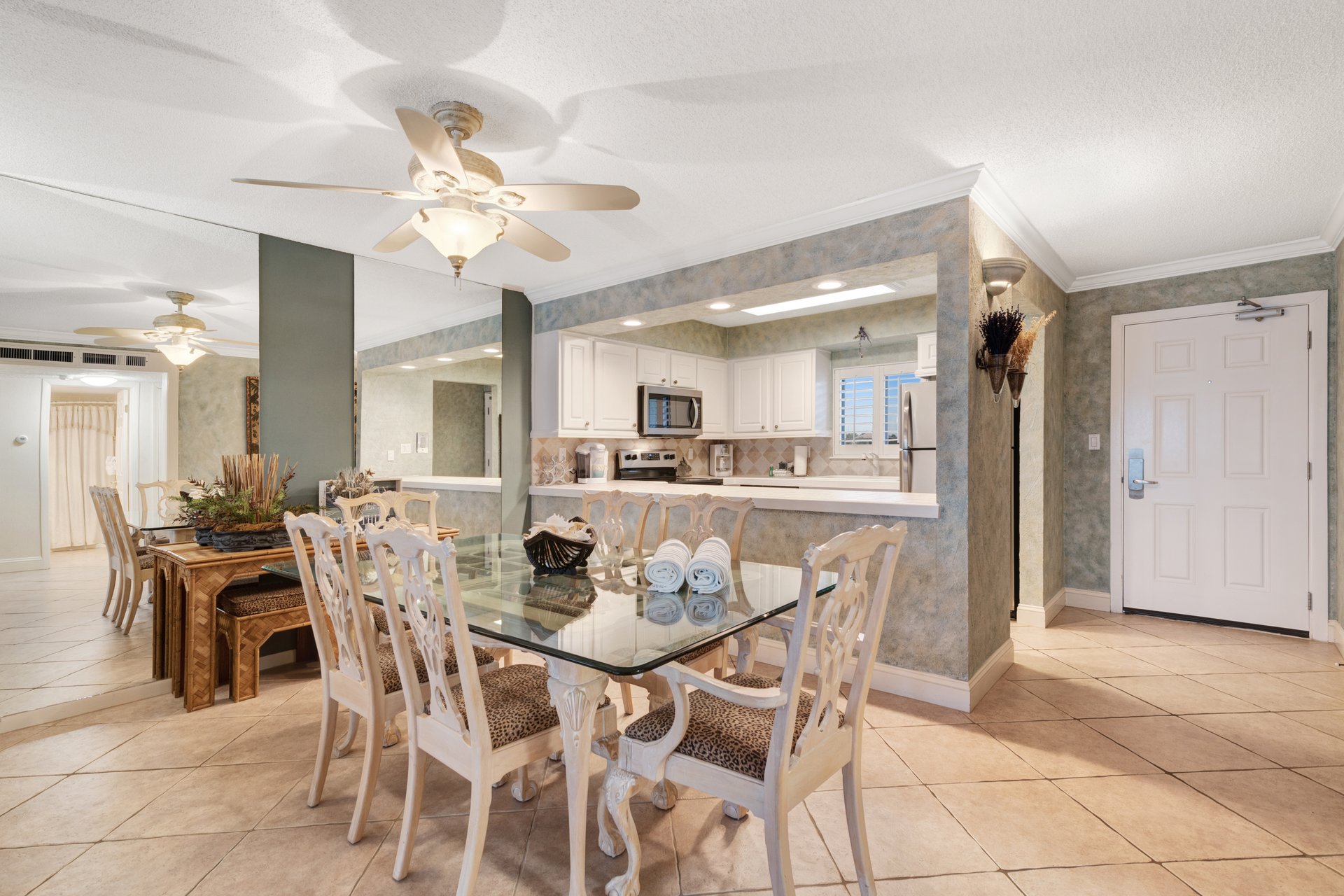 Huntington by the Sea 304 12