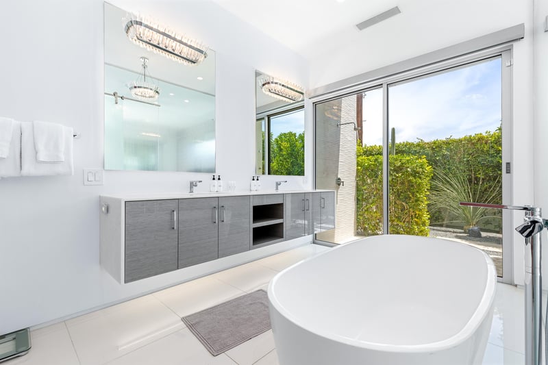 Spalike guest bathroom