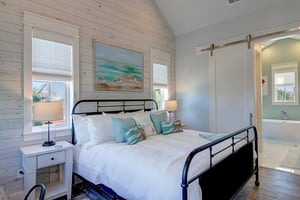 Primary King Bedroom, 2nd Floor