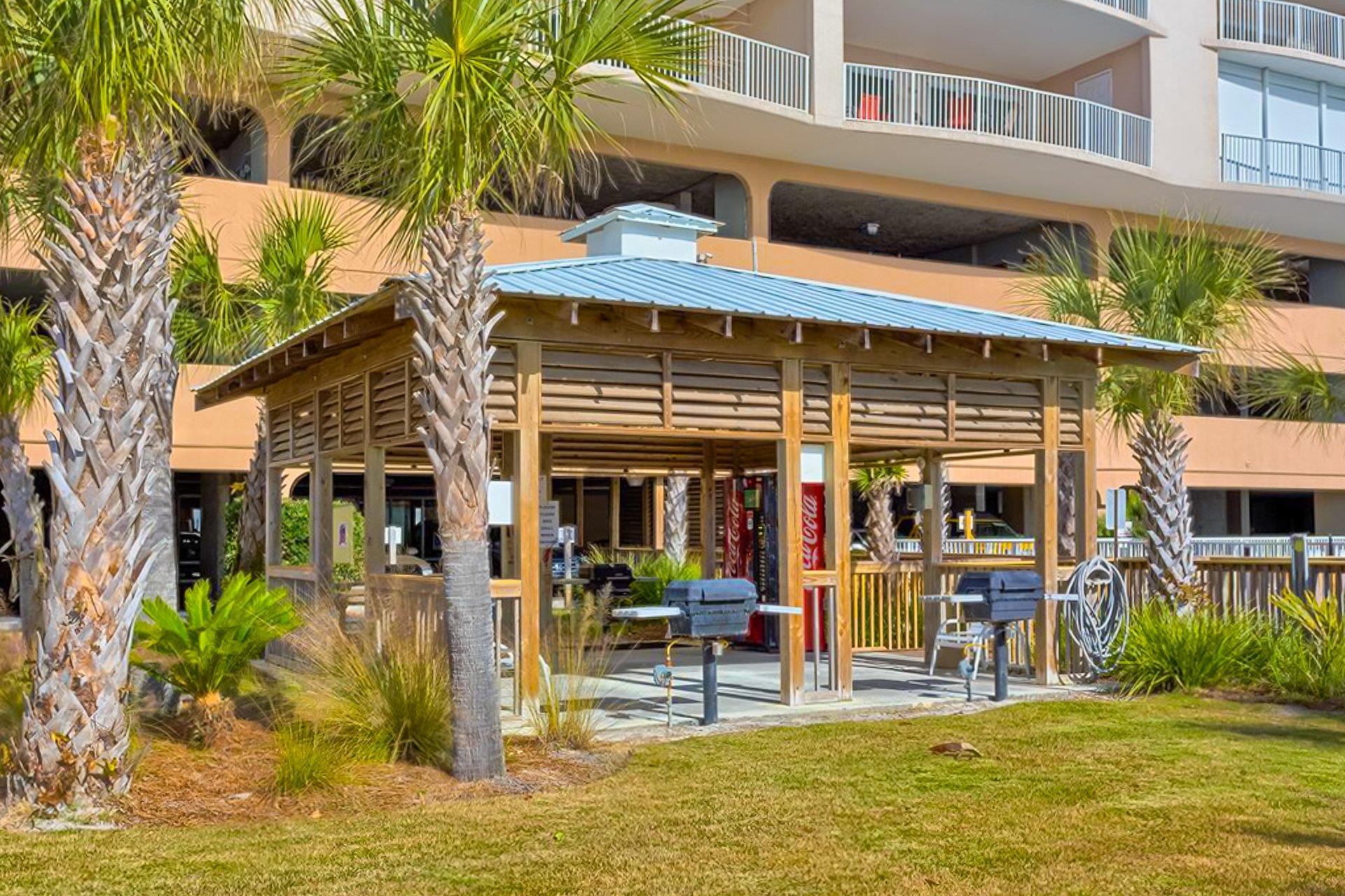 Regency Isle 1005 36