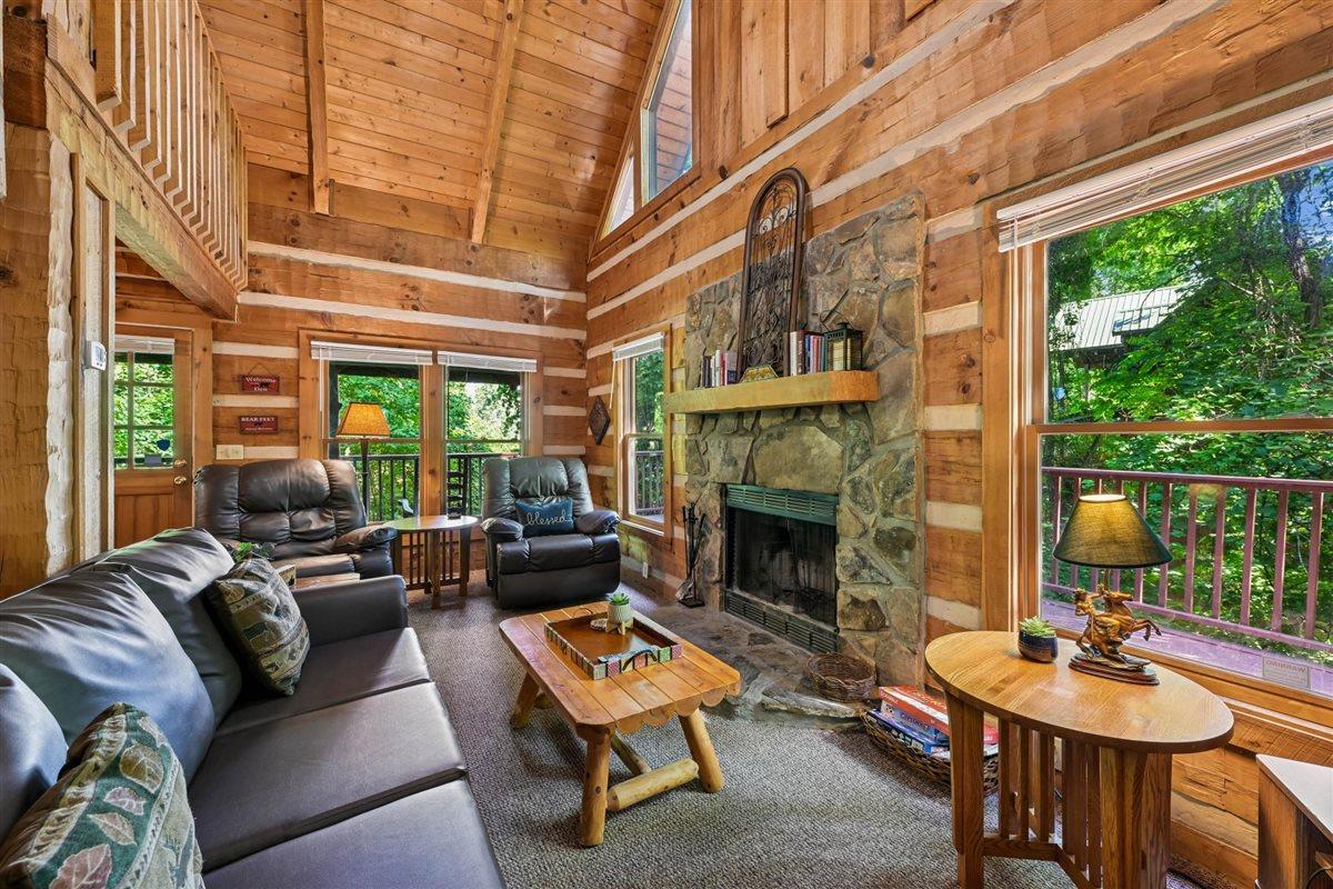 08Living Room