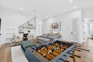 1st Floor, Living Room