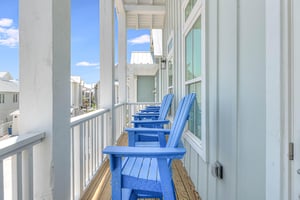 Second King Poolside Balcony, 2nd Floor
