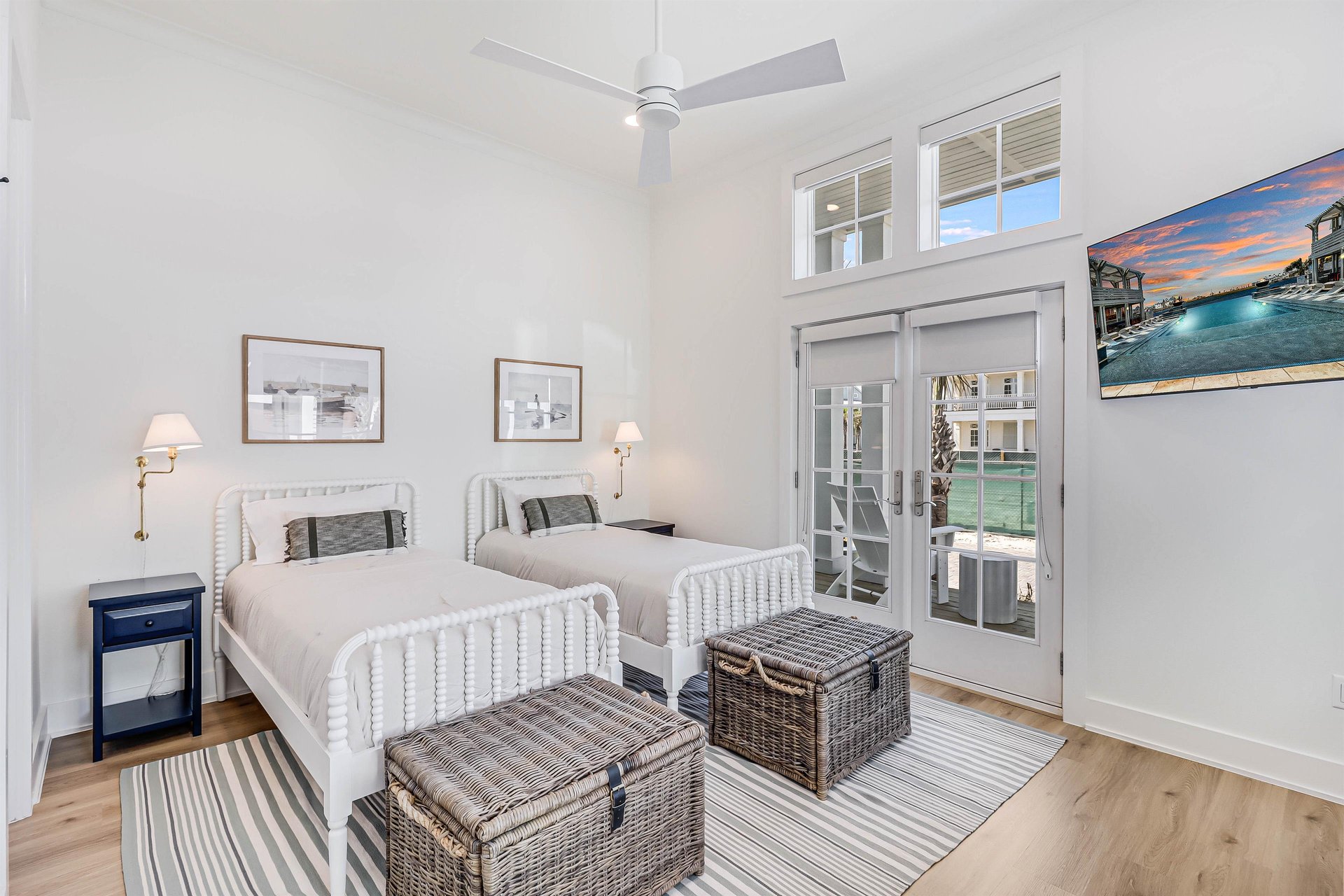 XL Twin Bedroom, 1st Floor