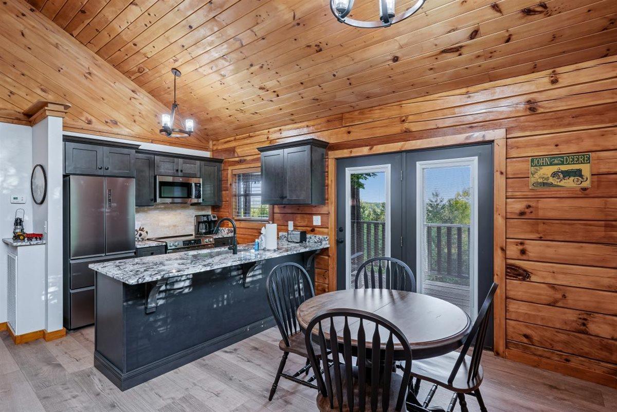 12Dining Room