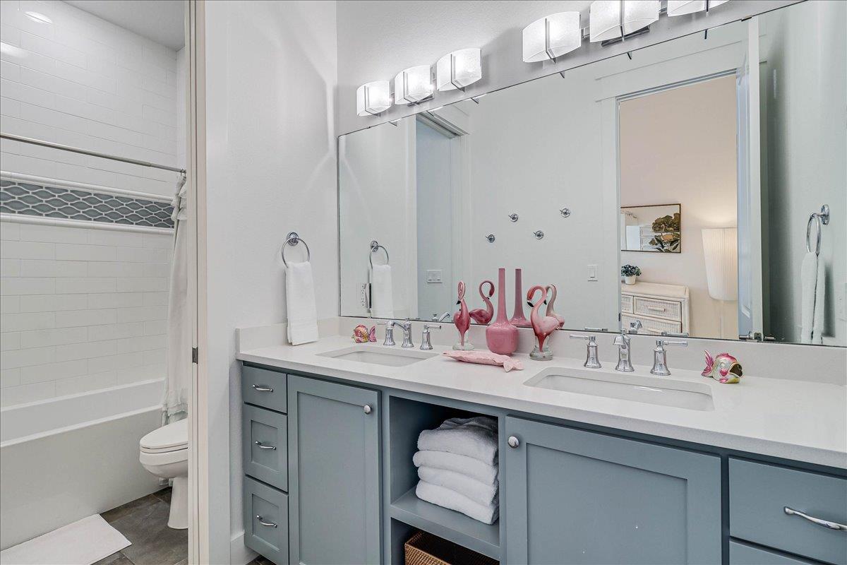 1st Bunk Bathroom, 1st Floor