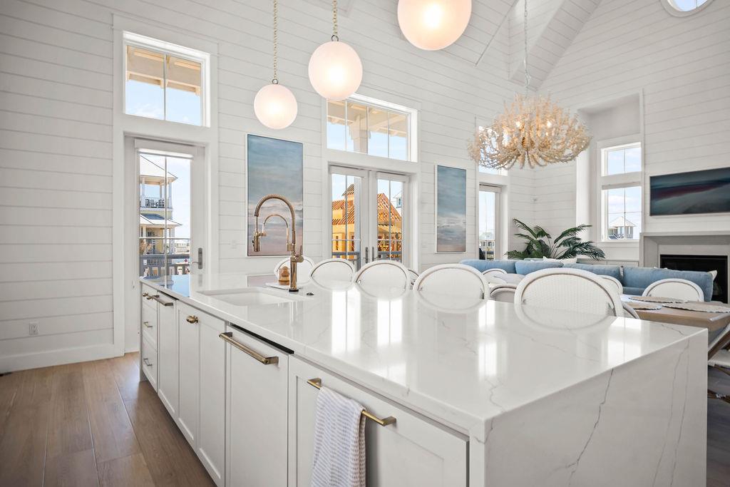 2nd Floor, Kitchen