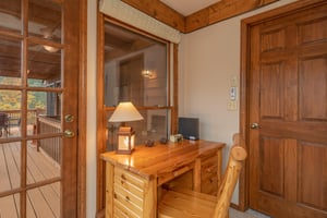 Computer desk at Lazy Bear Retreat, a 4 bedroom cabin rental located in Pigeon Forge