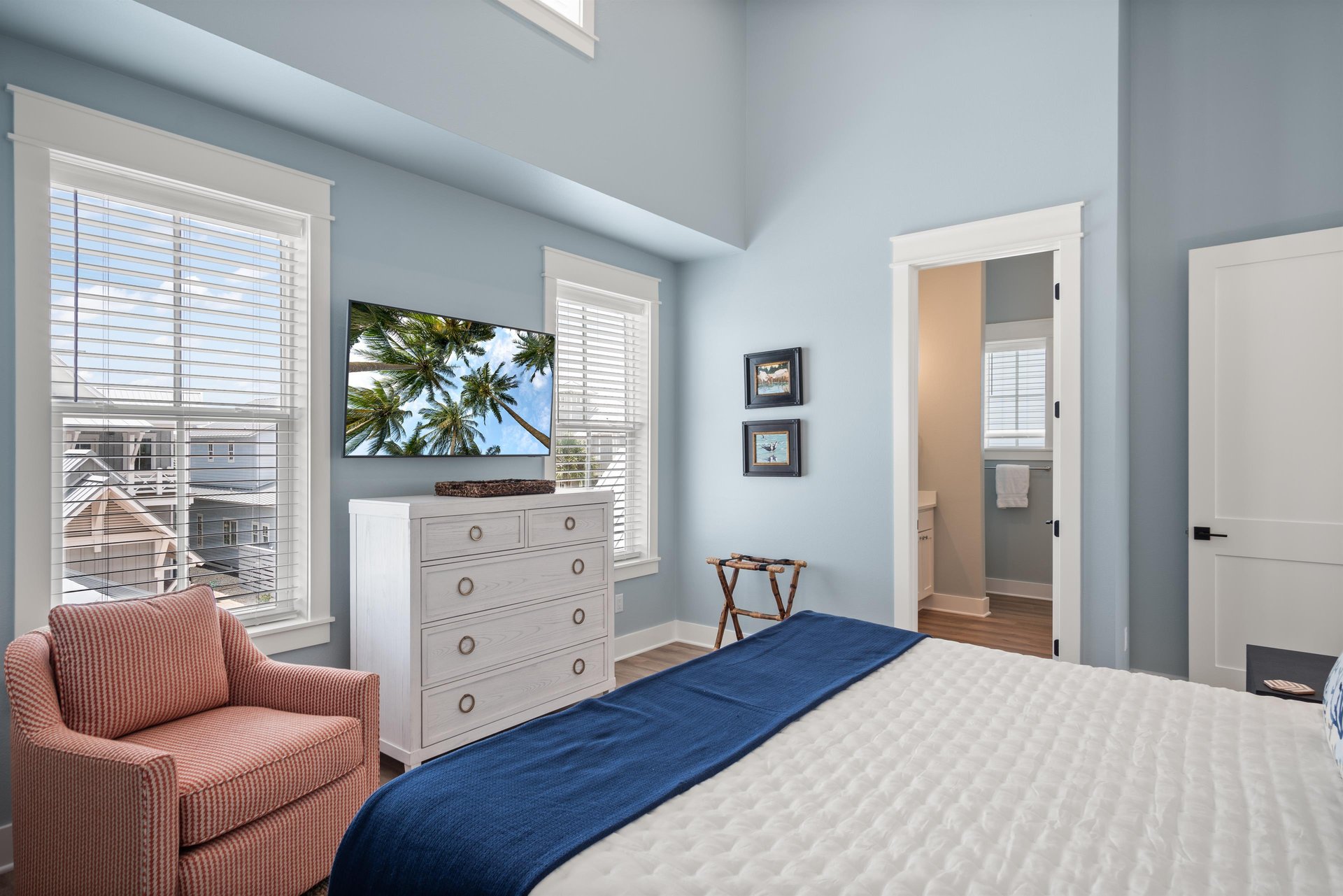 Primary King Bedroom, 2nd Floor