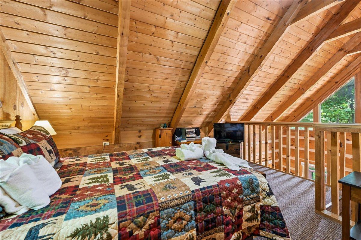 37Bedroom