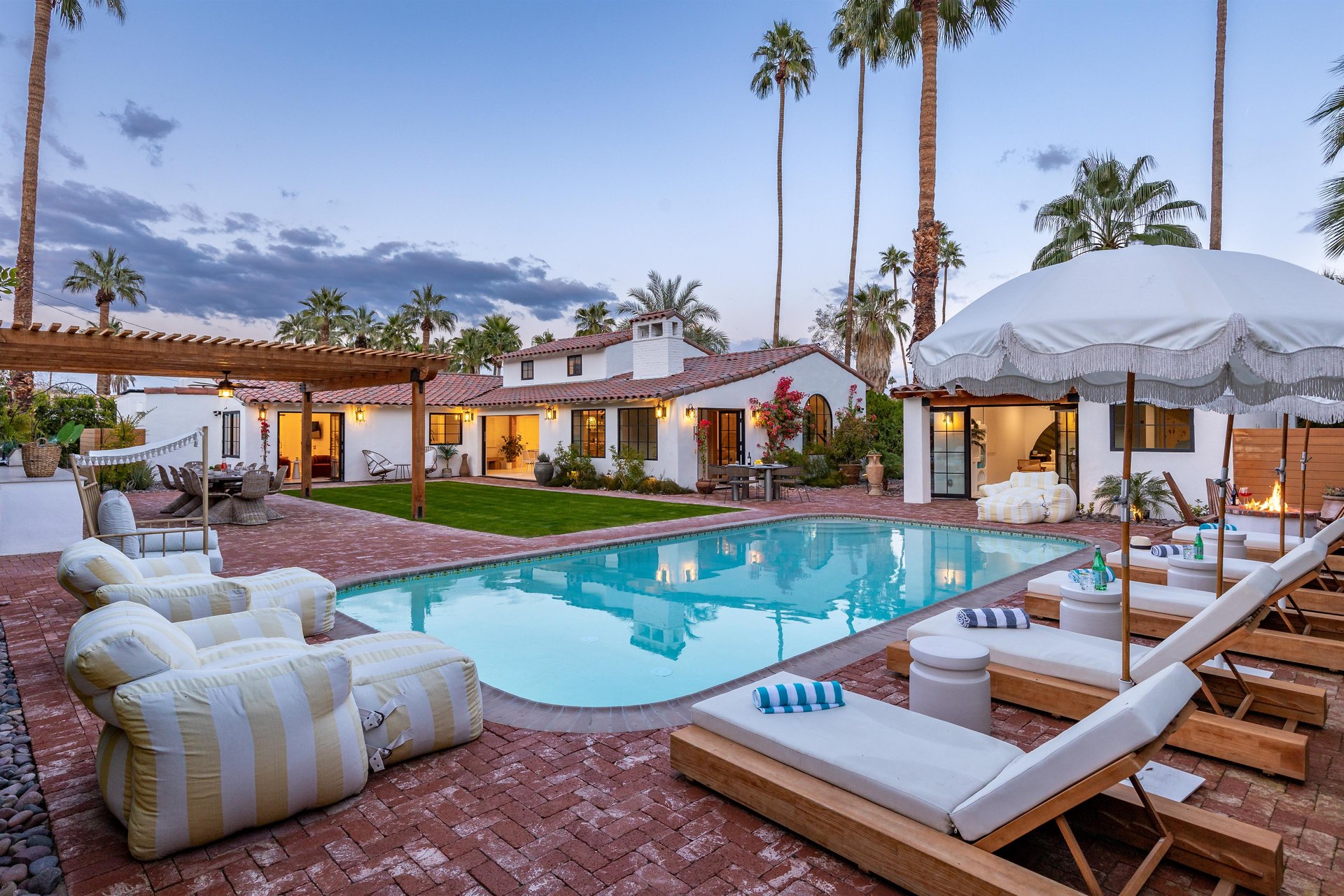Stunning backyard