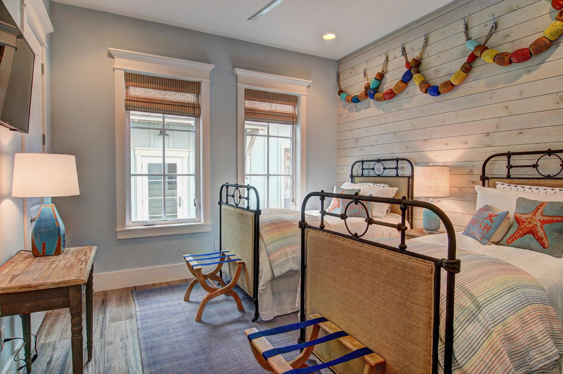 Twin bedroom, 1st Floor