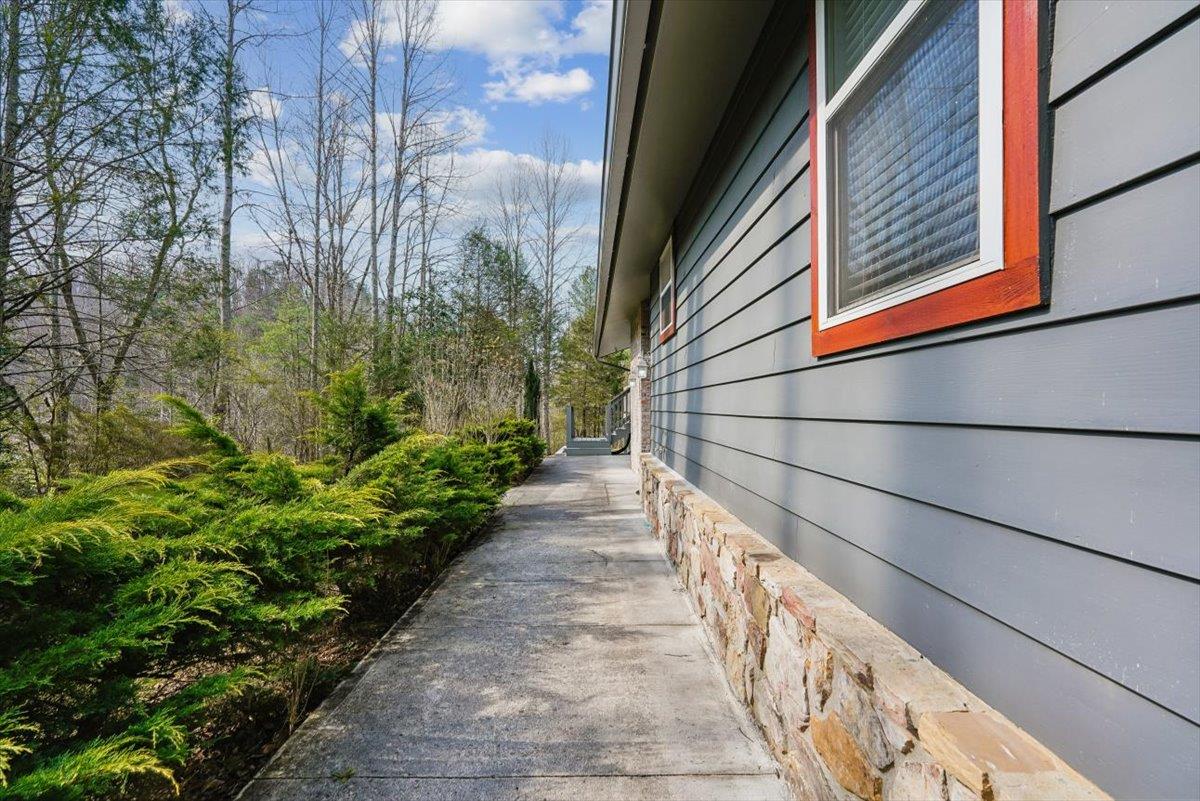 15Porch