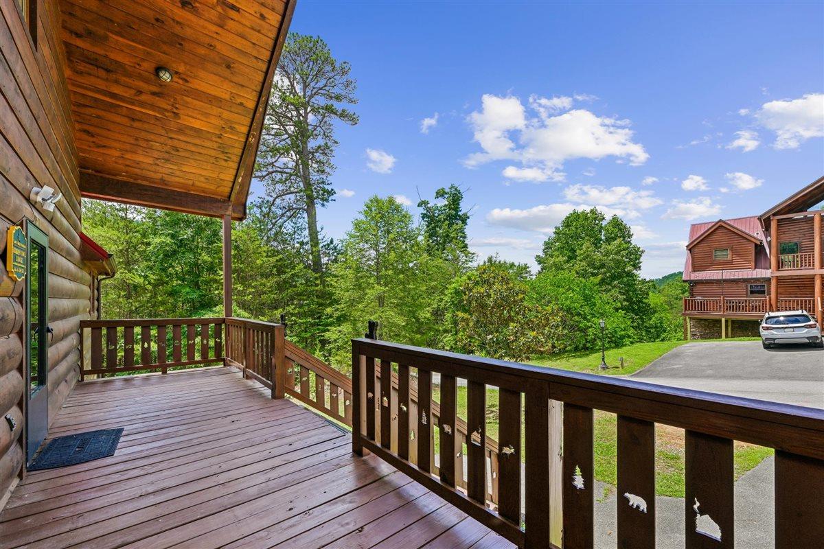 010Porch
