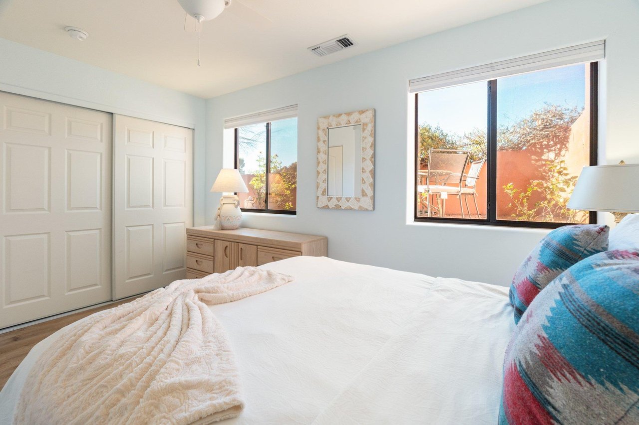 View From 2nd Guest Bedroom Of Front Court Yard