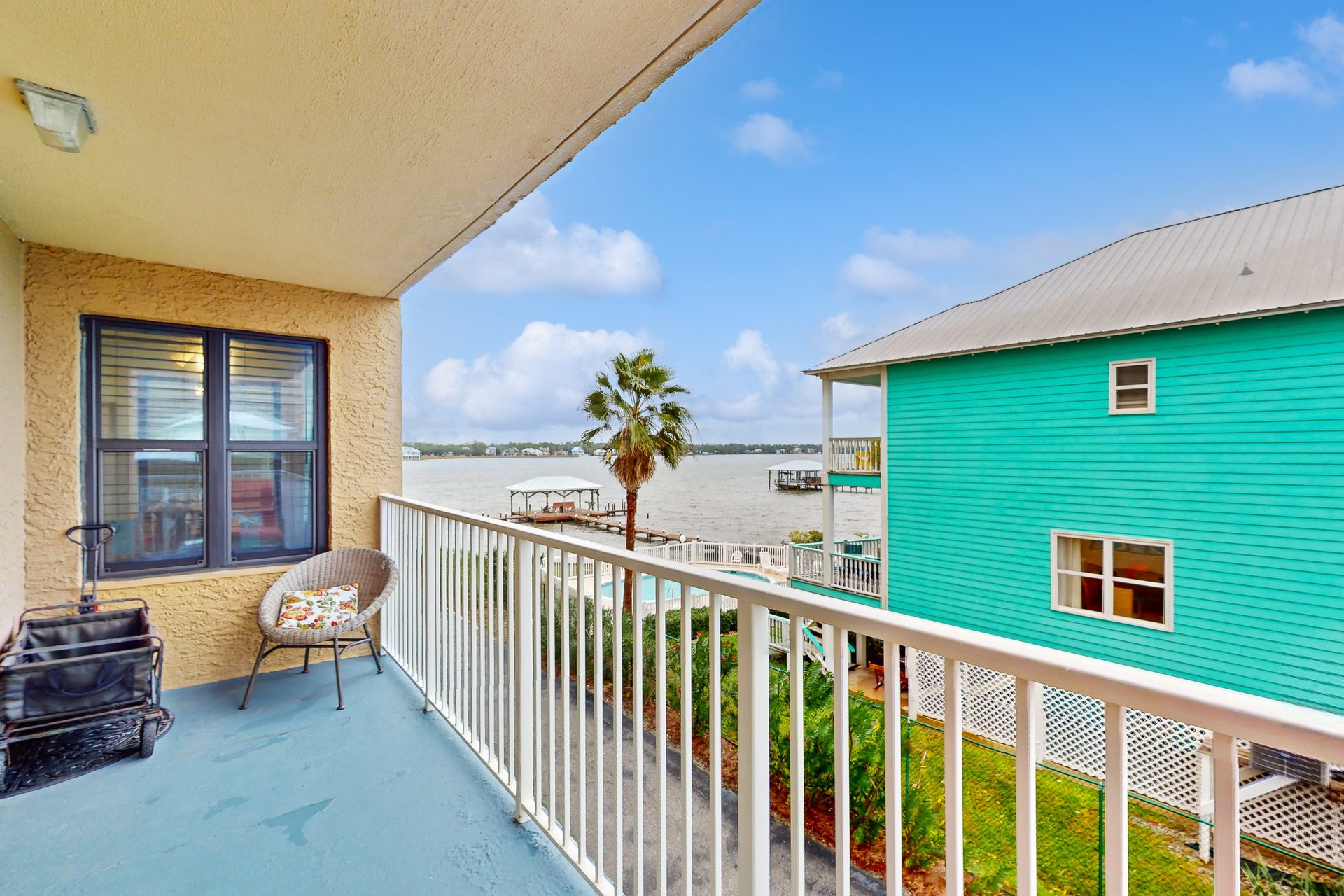 Compass Point 210 20