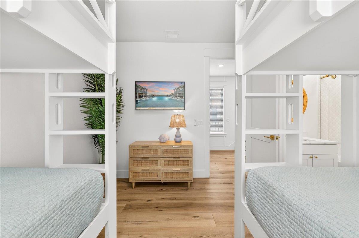 1st Floor, Bunk Bedroom