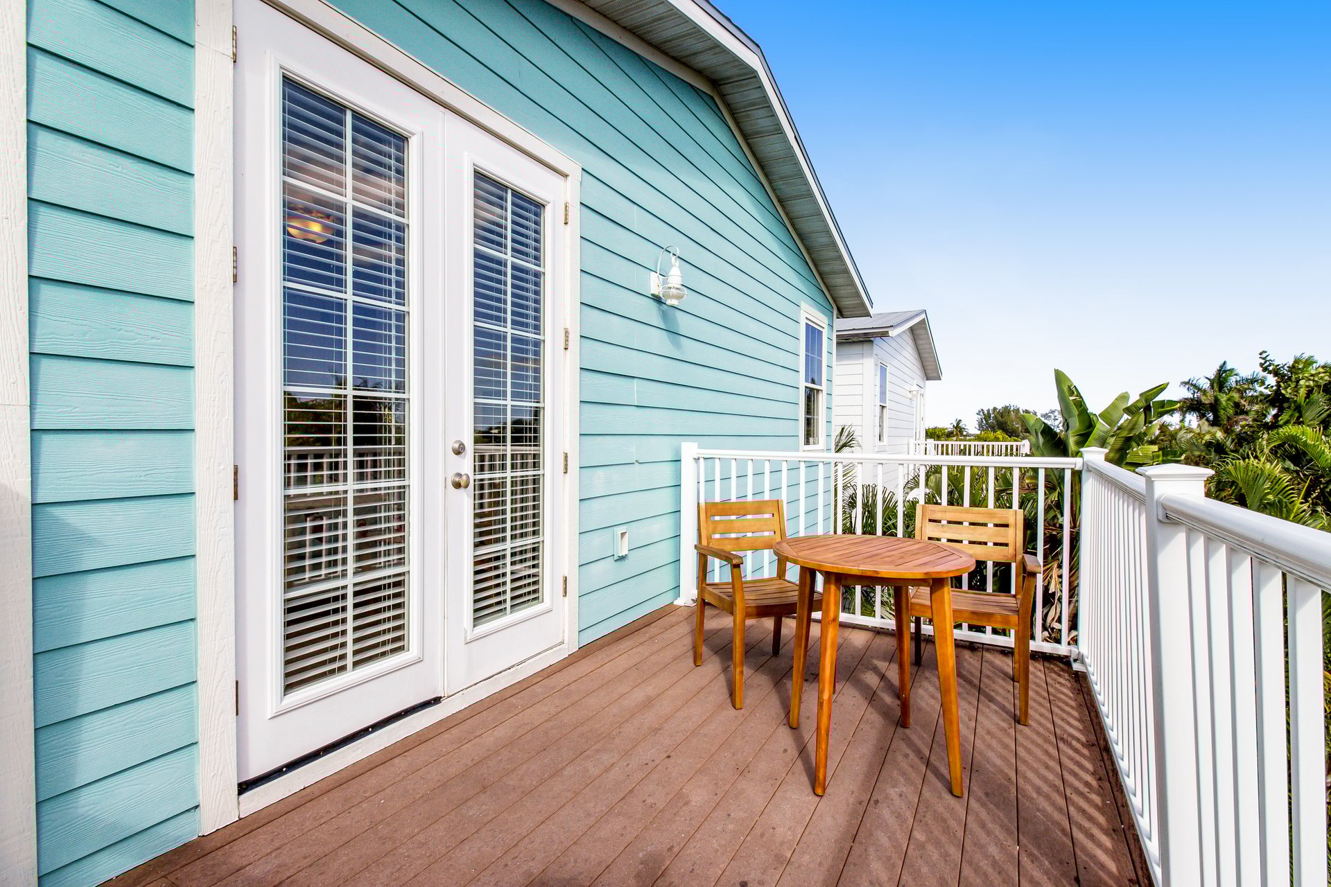 Almost Gulf Front 44