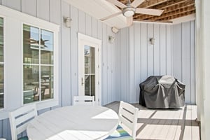 Screened in Side Porch, 1st Floor