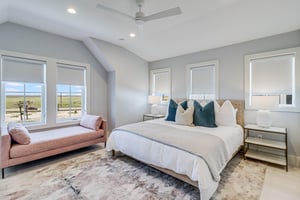 King Suite with Lake View, 3rd Floor