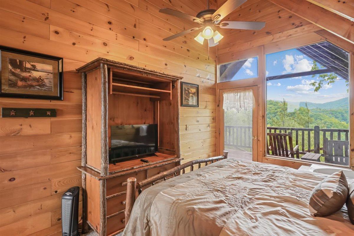 60Primary Bedroom