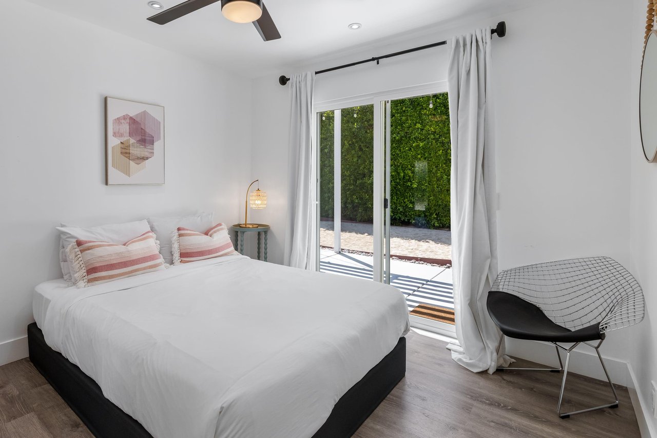 Guest bedroom