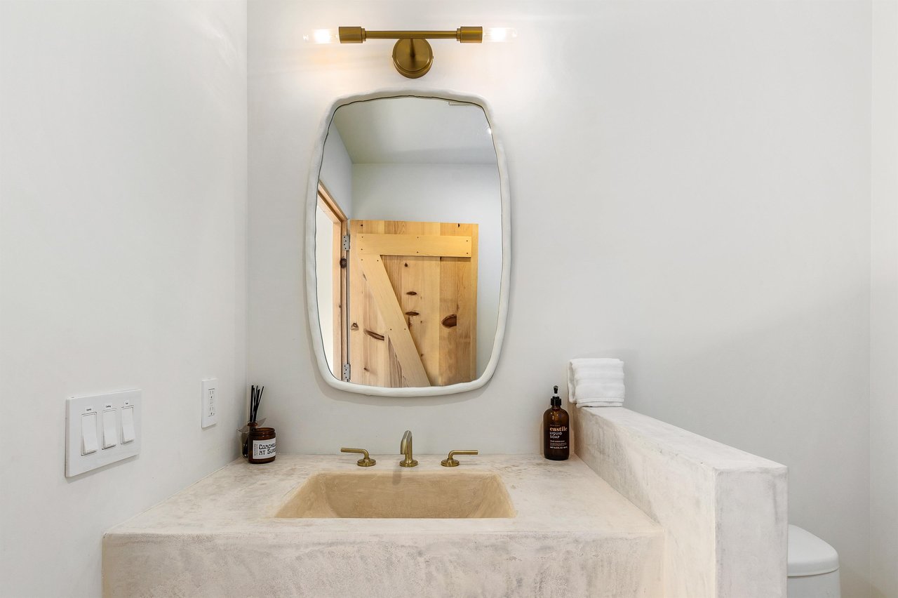 Guest bathroom