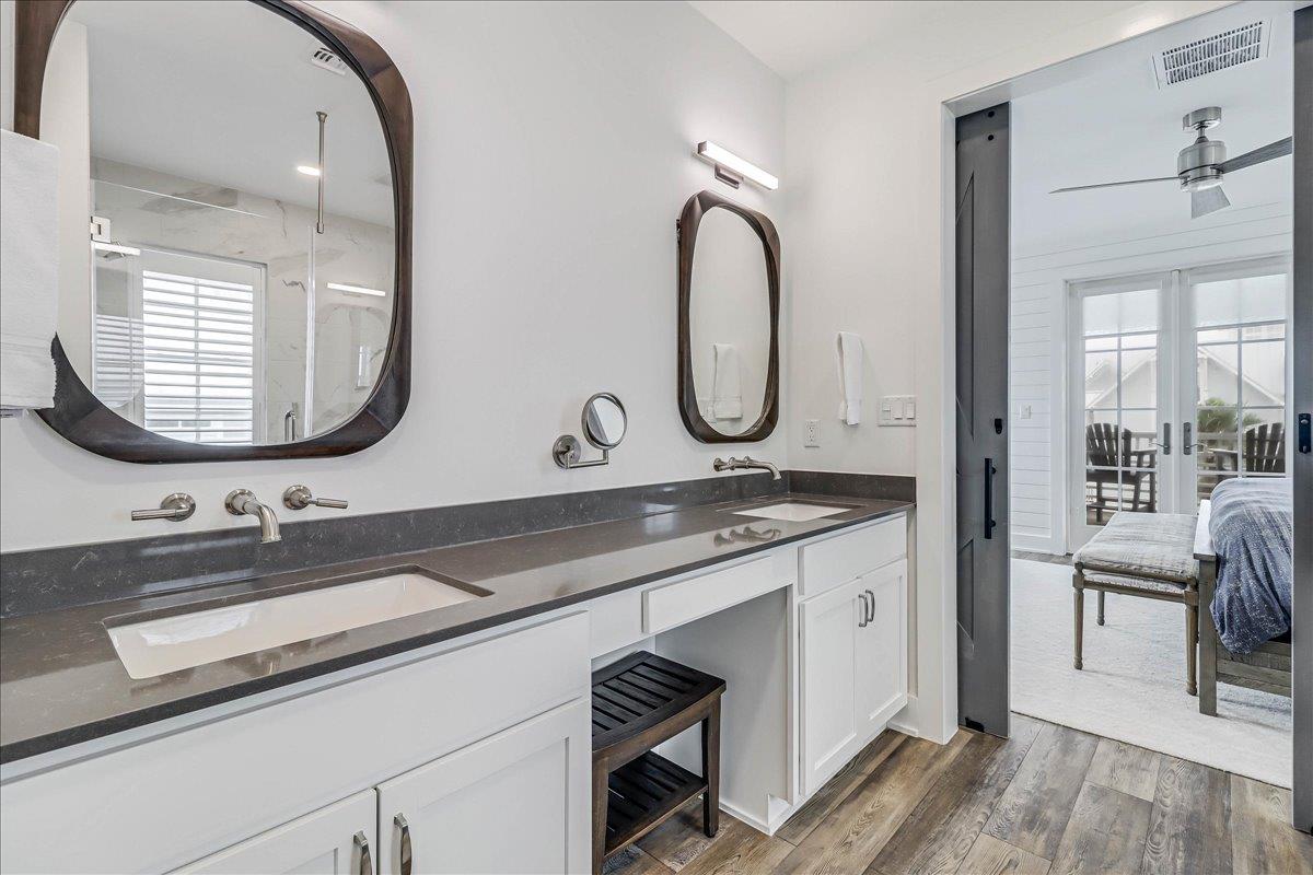 Primary King Bathroom, 3rd Floor