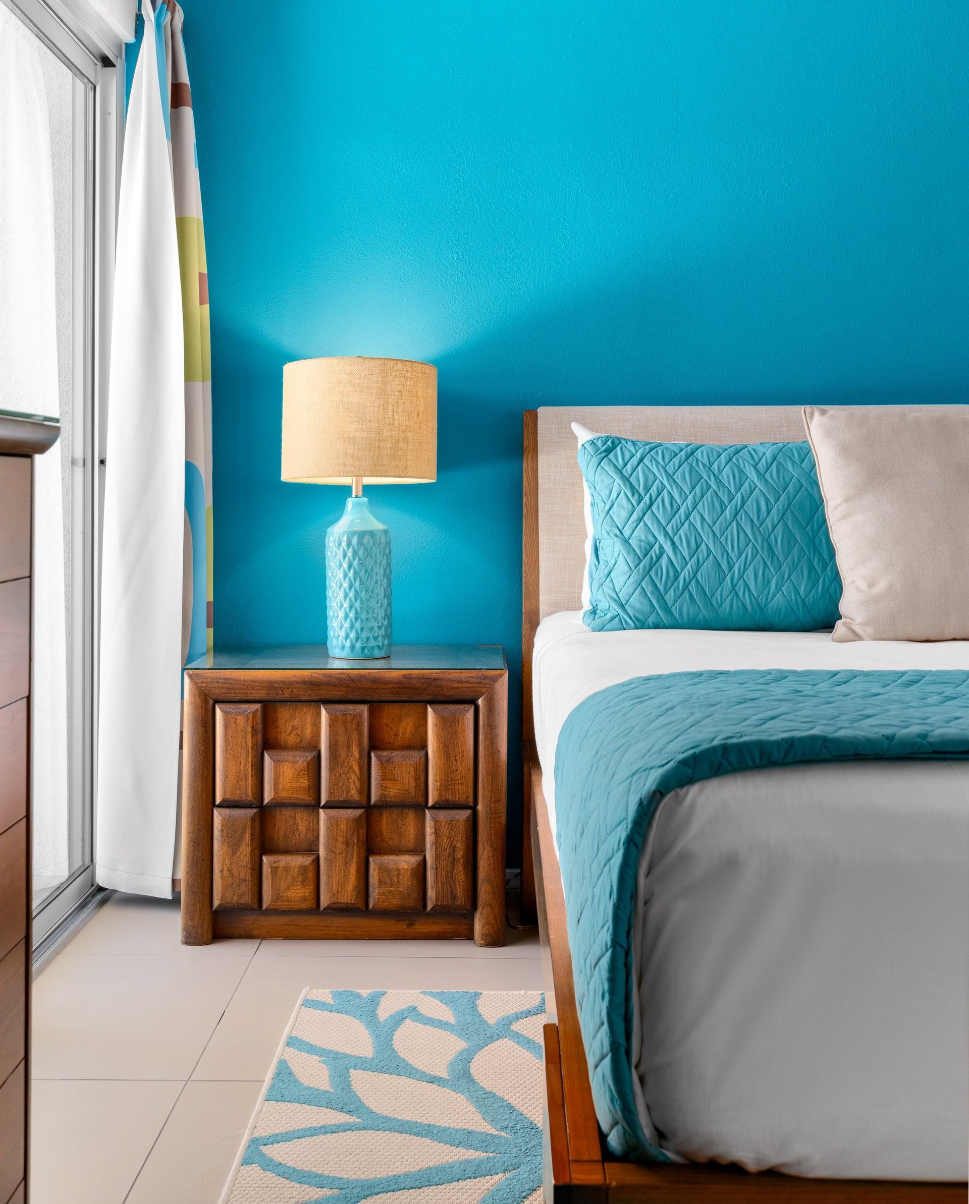 Guest bedroom