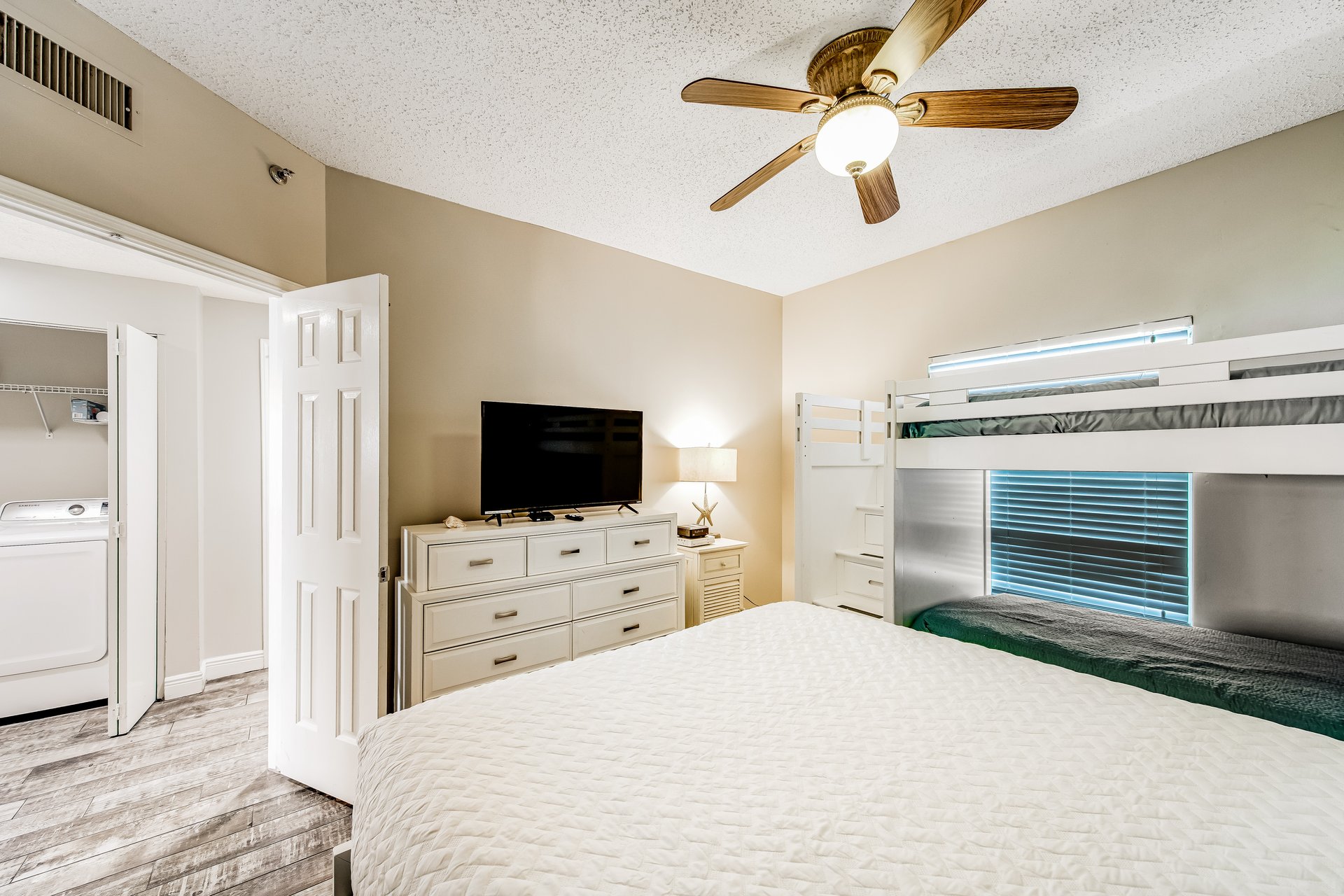 Sterling Sands 606 13