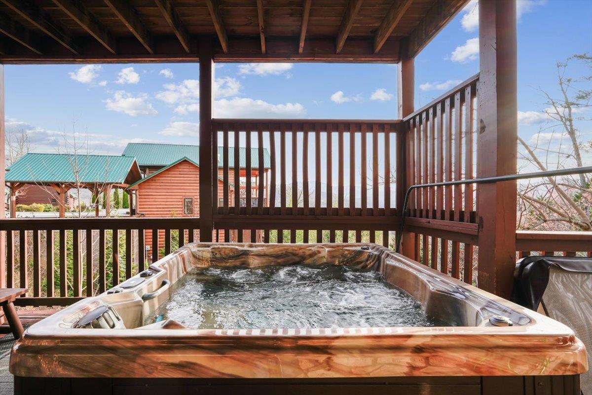 56Hot Tub