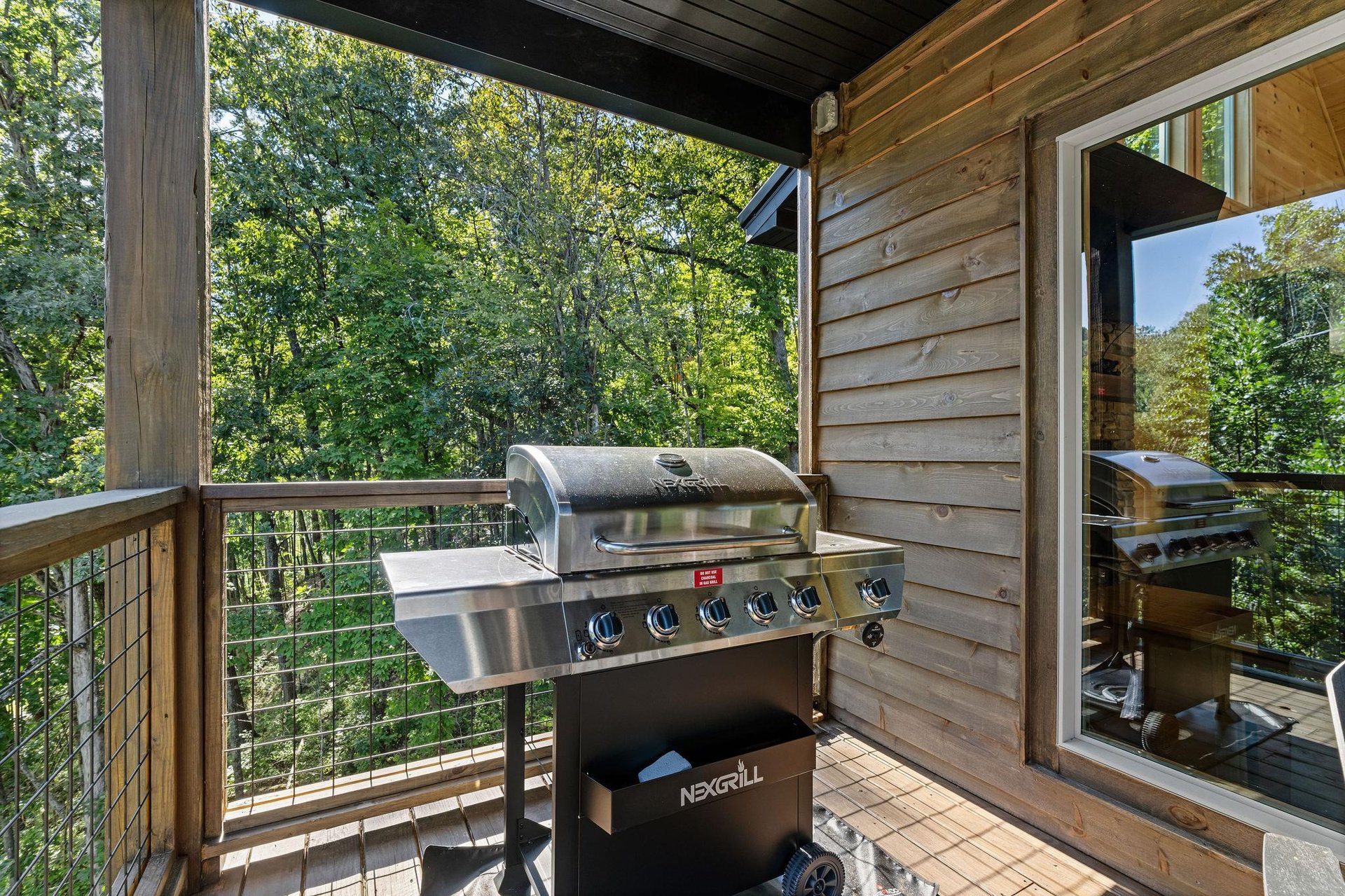 rockytoplodge19