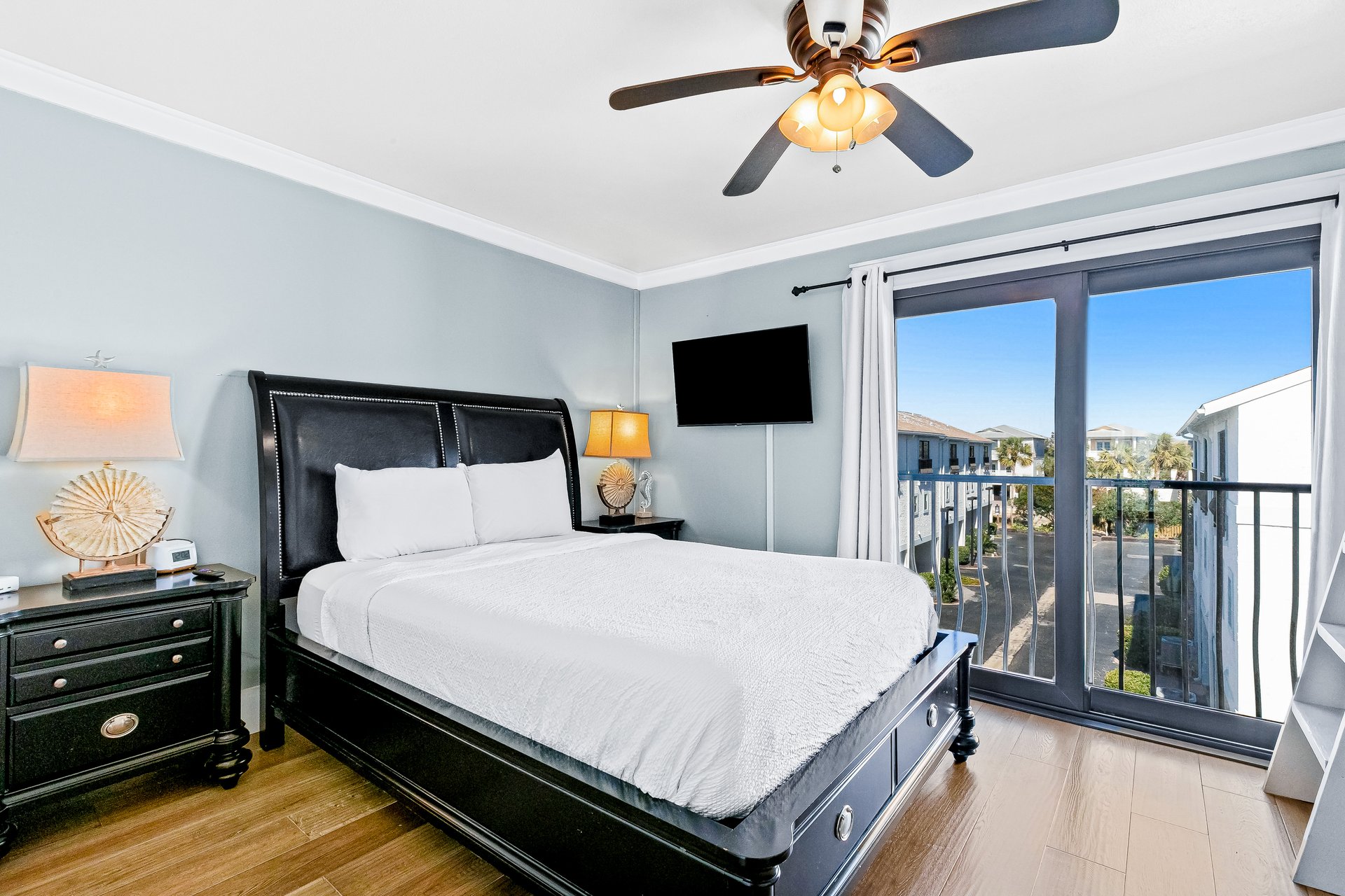 Costa Vista Townhomes 13 13